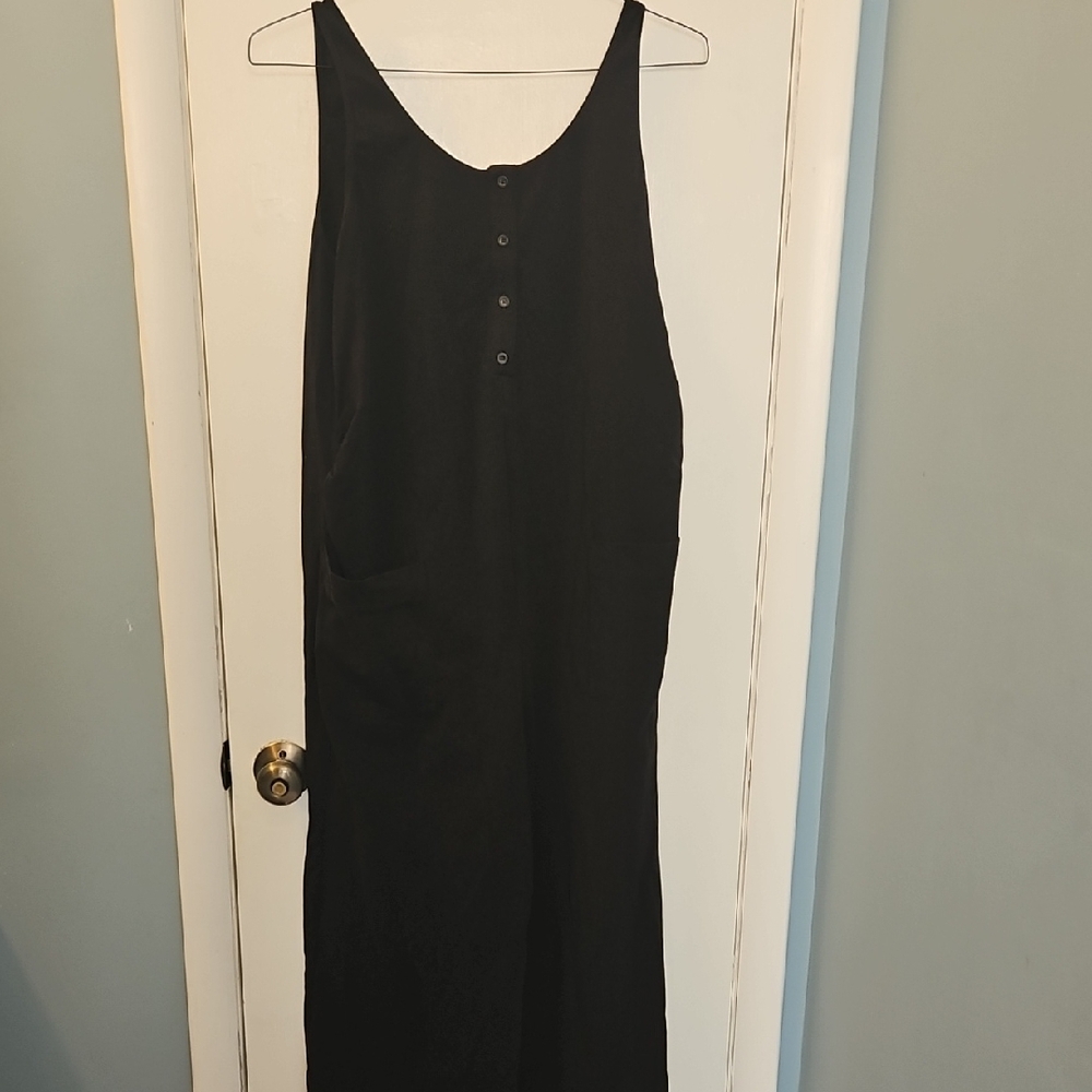 Maternity GAP Jumpsuit size LARGE